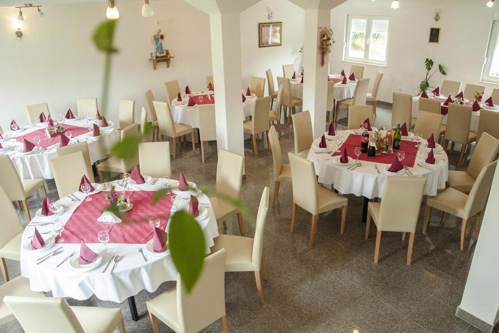Pansion Danijel Hotel Medjugorje Exterior photo